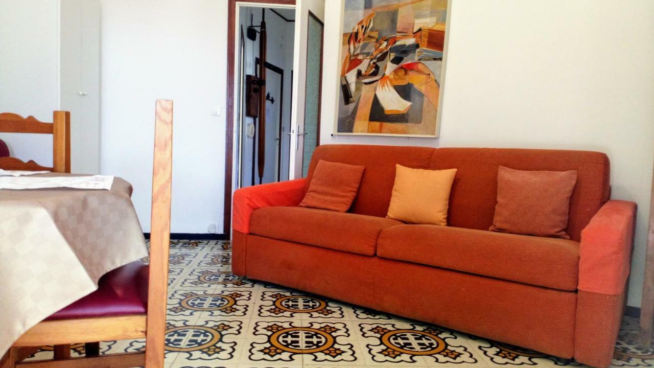 Casa Di Claude Con Posto Auto Appartement Finale Ligure Buitenkant foto