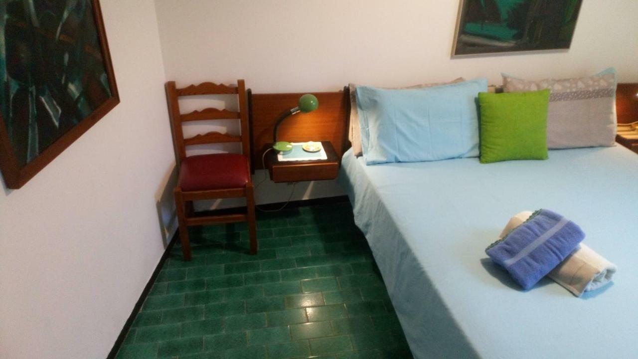 Casa Di Claude Con Posto Auto Appartement Finale Ligure Buitenkant foto